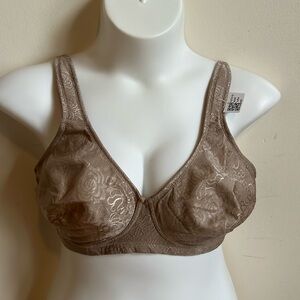 Deyllo 40D bra NWT toffee color triple clasp